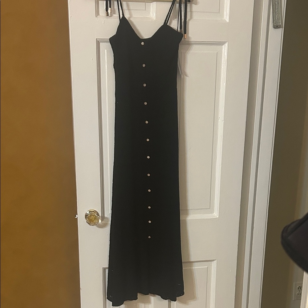 Chic Black Button-Down Maxi Dress